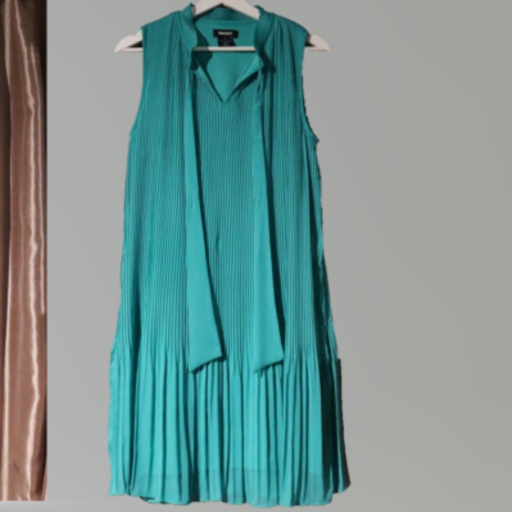 DKNY DRESSES Tie Neck Pleated Shift Dress